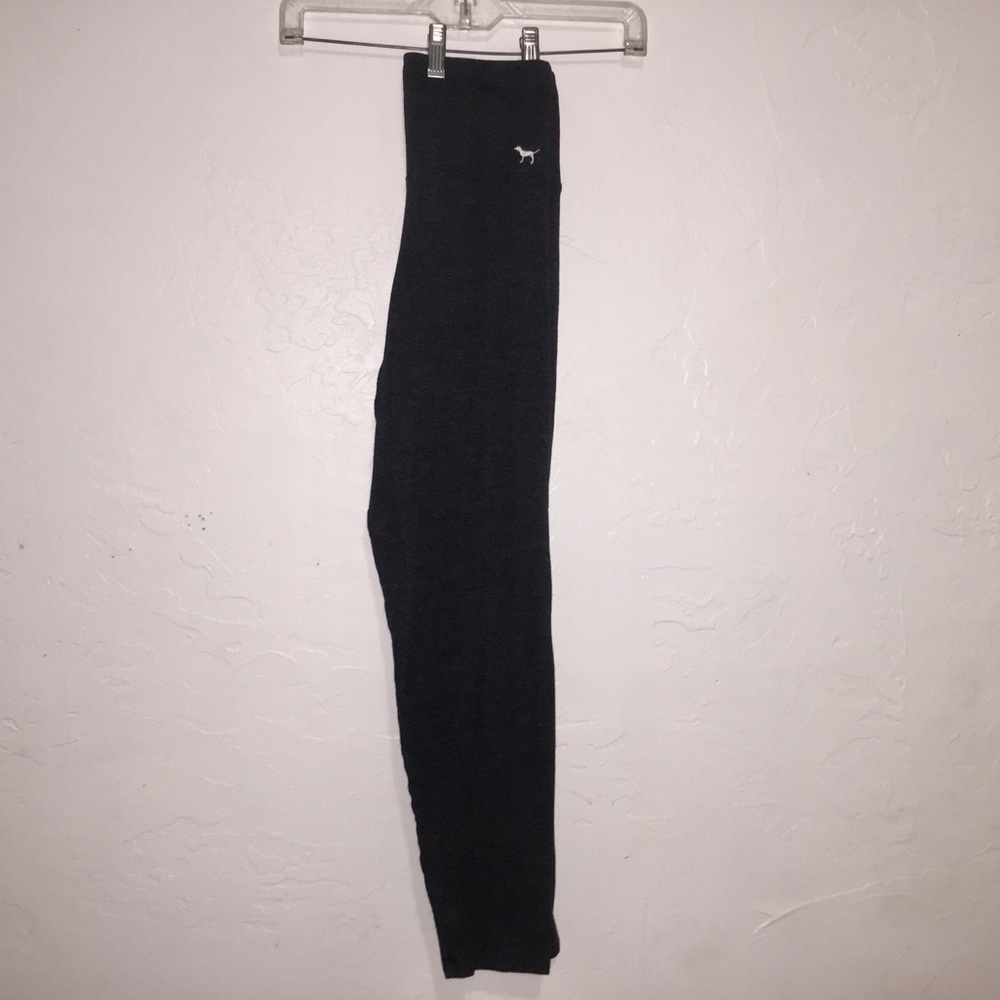 PINK Victoria’s Secret: Grey Yoga Leggings